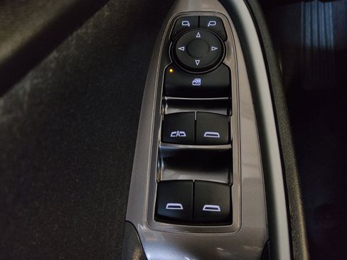 Used 2025 Chevrolet Malibu LT image 27