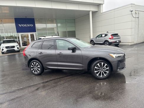 Certified 2025 Volvo XC60 B5 Plus AWD/4WD image 2