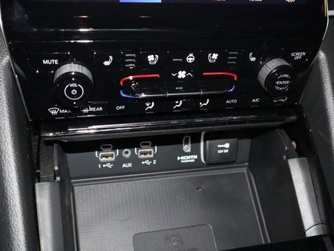 New 2022 Jeep Grand Cherokee Trailhawk w/ Luxury Tech Group III image 14