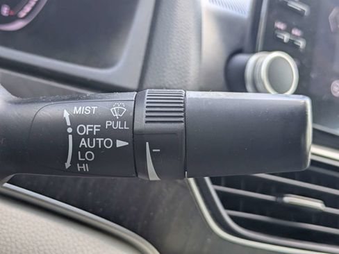 Used 2021 Honda Accord Touring image 30