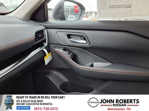 New 2026 Nissan Rogue SV image 8