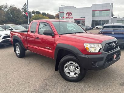 Used 2015 Toyota Tacoma 4x4 Access Cab w/ Convenience Package