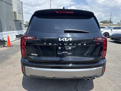 Used 2024 Kia Telluride S w/ S Sunroof Package FWD image 7