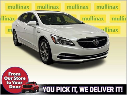 Used 2019 Buick LaCrosse Premium w/ Sun and Shade Package FWD image 2