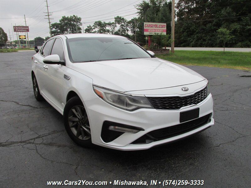 Used 2019 Kia Optima LX FWD image 1