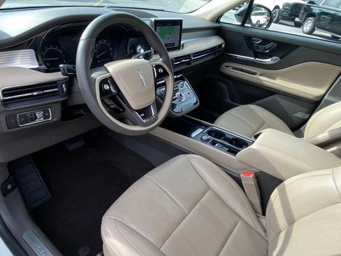 Used 2022 Lincoln Corsair AWD w/ Equipment Group 101A image 13