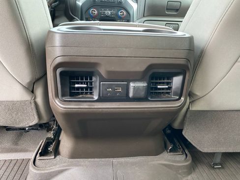 Used 2022 Chevrolet Silverado 1500 LT Trail Boss AWD/4WD image 27