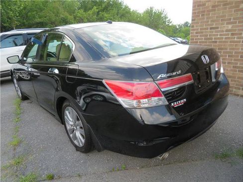 Used 2011 Honda Accord EX-L image 17
