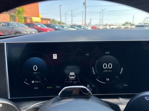 New 2025 Hyundai Tucson SEL image 40