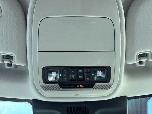 New 2026 Ford Expedition Platinum image 31