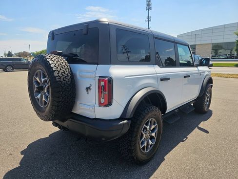 Used 2023 Ford Bronco Badlands AWD/4WD image 2