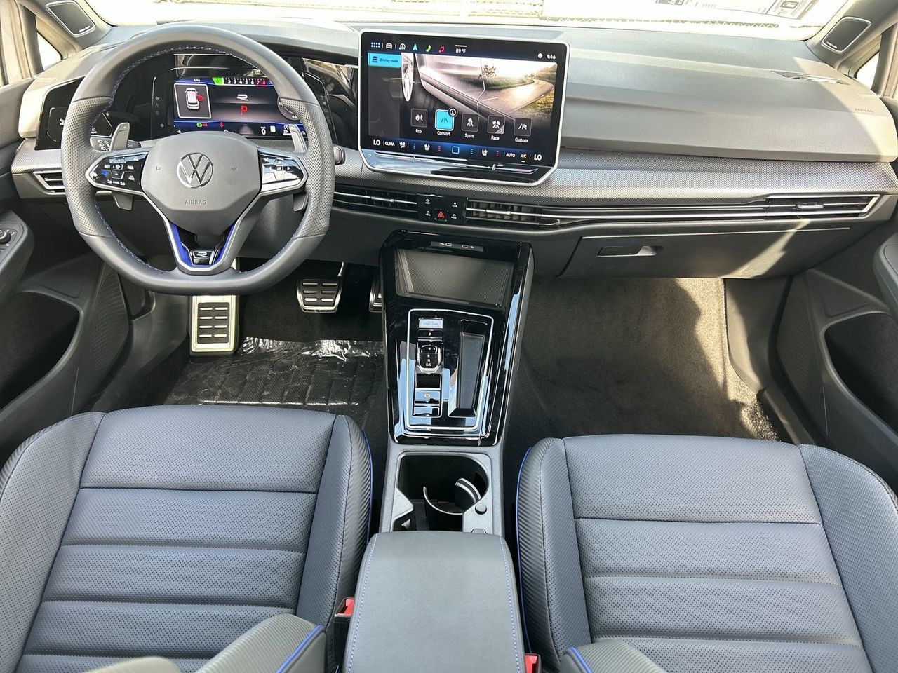 New 2026 Volkswagen Golf AWD/4WD image 11