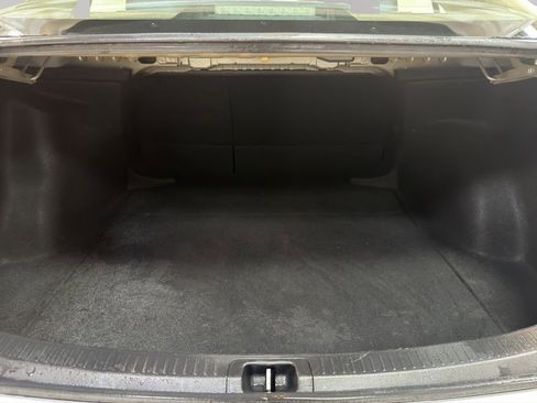 Used 2020 Toyota Corolla LE image 17