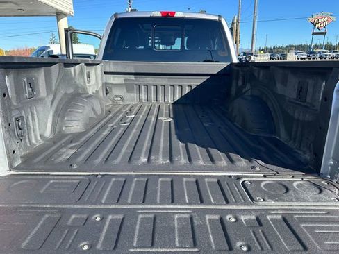 Used 2023 Ford F250 Lariat w/ Lariat Ultimate Package image 23