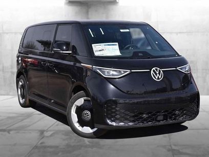 New 2025 Volkswagen ID. Buzz Pro S