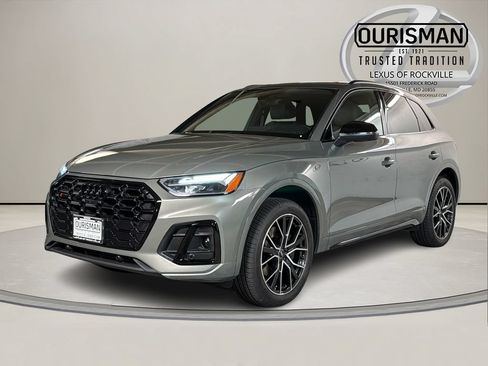 Used 2023 Audi SQ5 Premium Plus w/ Premium Plus Package AWD/4WD image 2