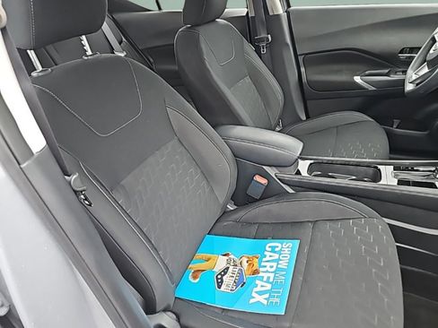 Used 2024 Nissan Kicks SV image 34