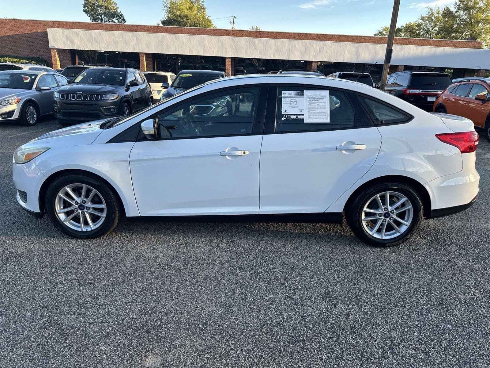 Used 2017 Ford Focus SE FWD image 18