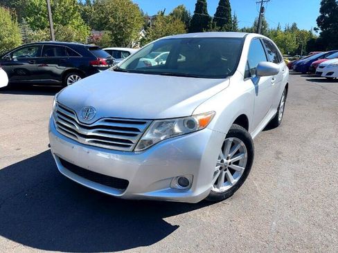Used 2009 Toyota Venza image 2