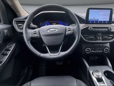 Used 2020 Ford Escape Titanium w/ Titanium Premium Package 2.0 AWD/4WD image 8