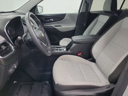 Used 2022 Chevrolet Equinox LT FWD image 21