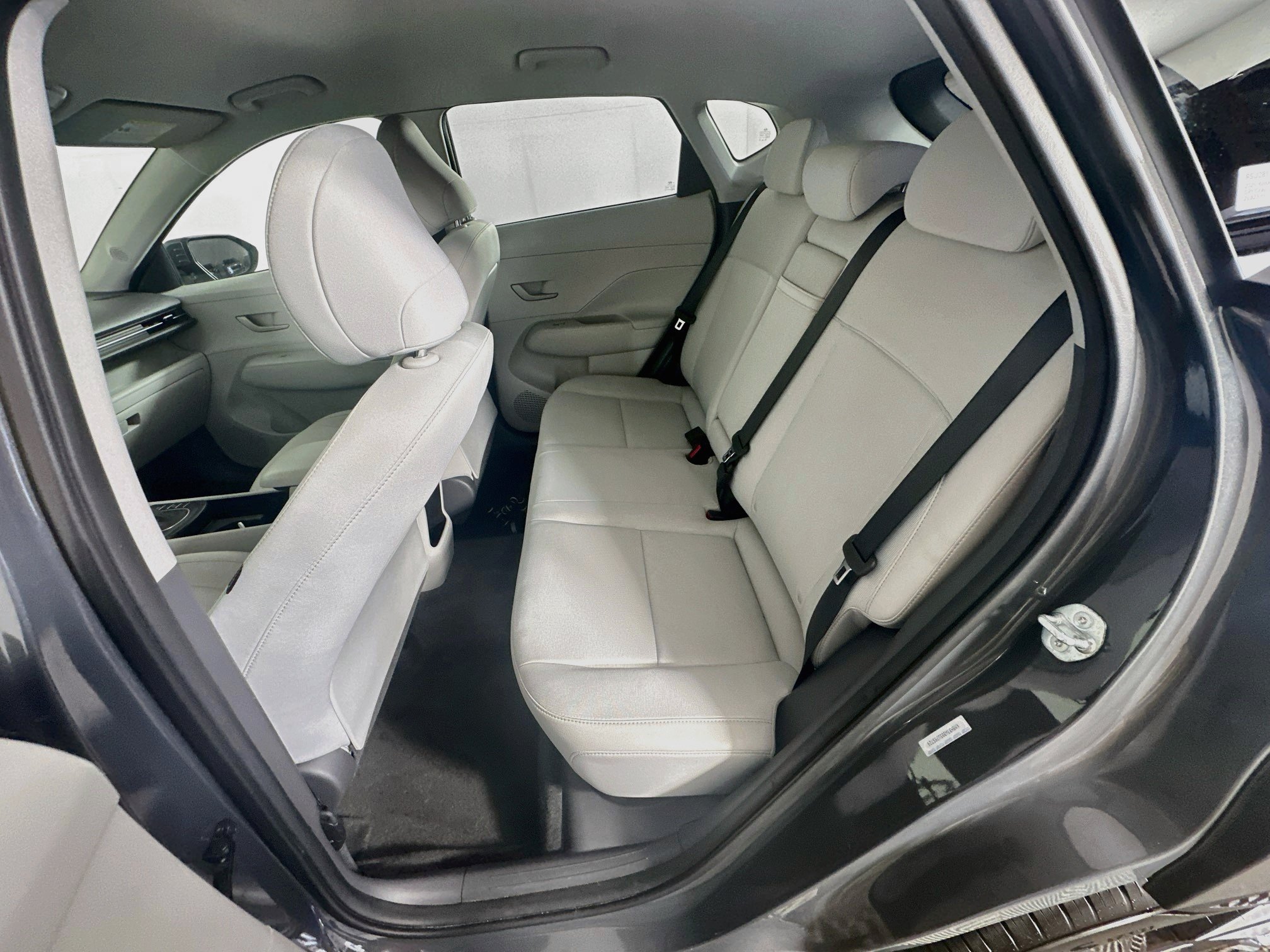 Used 2025 Hyundai Kona SEL FWD image 26