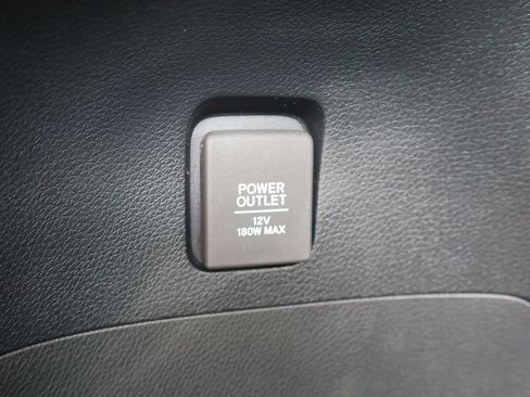 Used 2021 Honda Pilot EX image 45