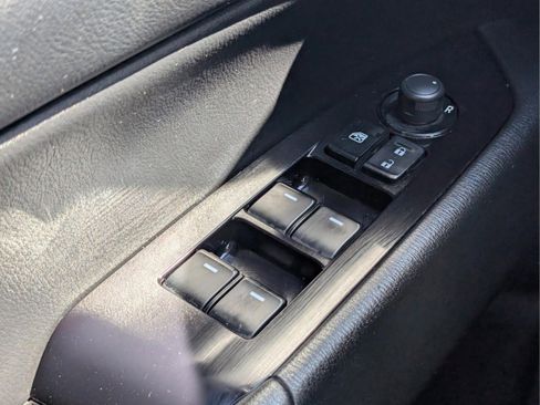 Used 2021 MAZDA CX-5 Touring image 41