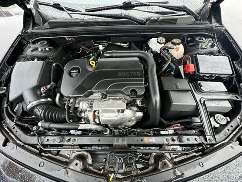 Used 2024 Chevrolet Malibu LT w/ Midnight Edition image 24