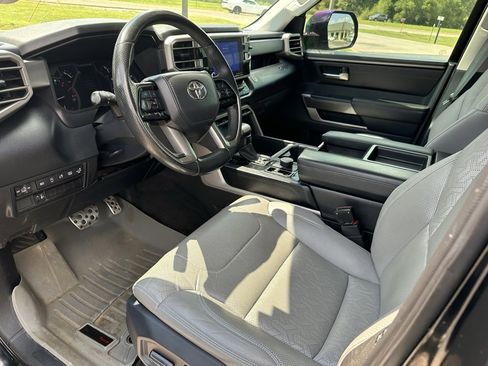Used 2022 Toyota Tundra SR5 image 9