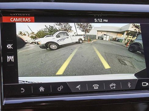 Used 2020 Land Rover Discovery Sport S image 29