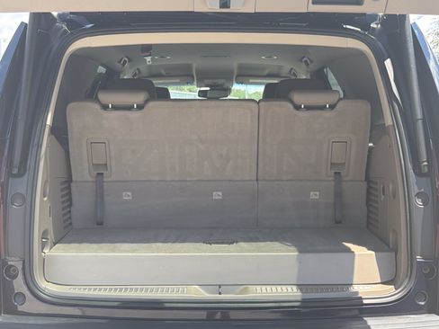 Used 2019 Chevrolet Tahoe LT RWD image 32