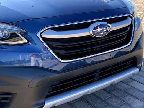 Used 2021 Subaru Outback Touring image 32