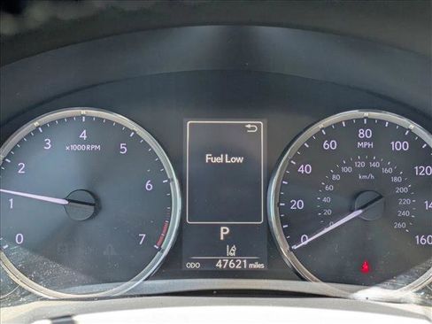 Used 2017 Lexus IS 300 AWD w/ Premium Package image 9