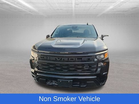 Used 2022 Chevrolet Silverado 1500 Custom w/ LPO, Dark Essentials Package AWD/4WD image 7