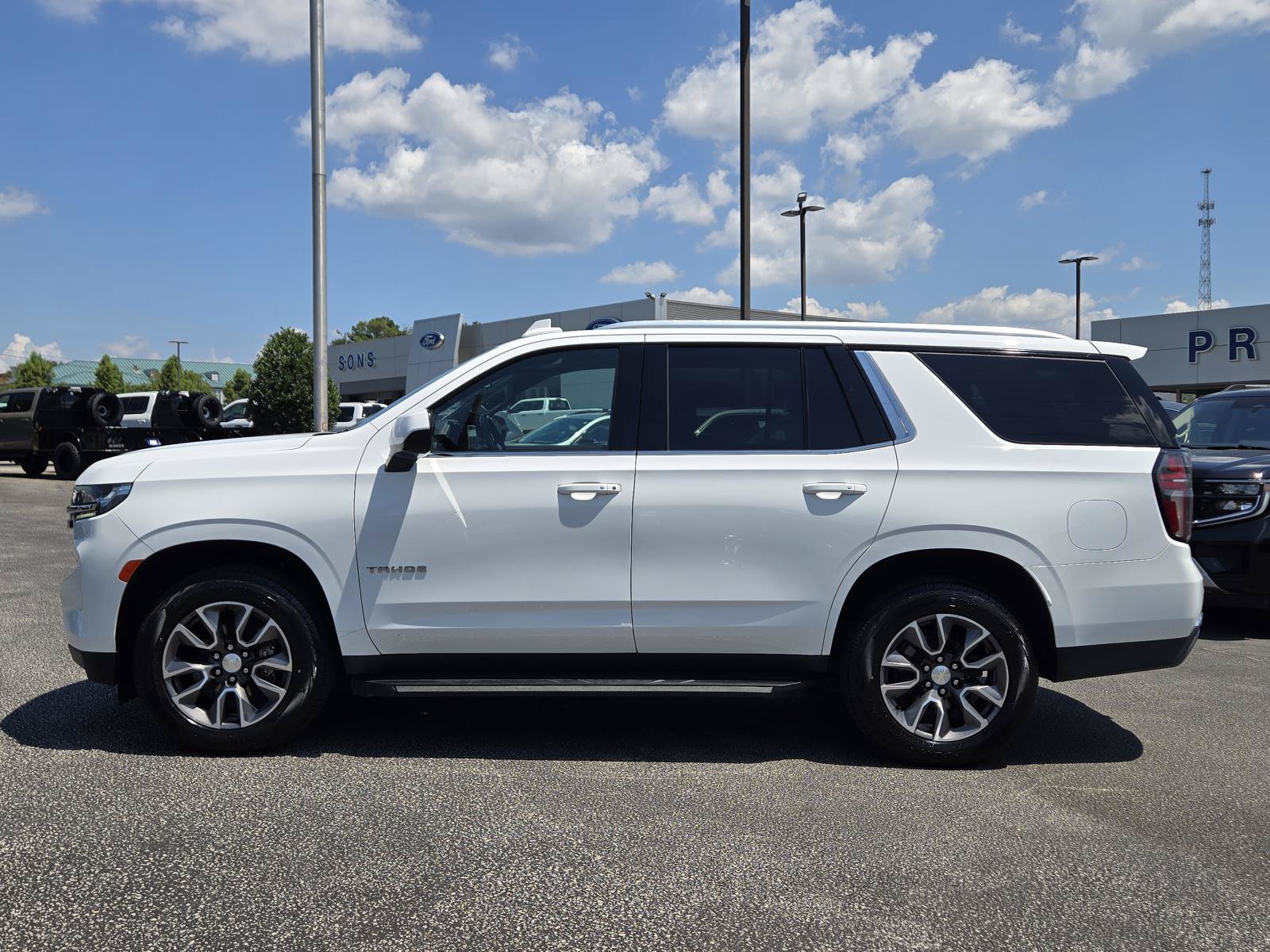 Used 2021 Chevrolet Tahoe LT AWD/4WD image 13