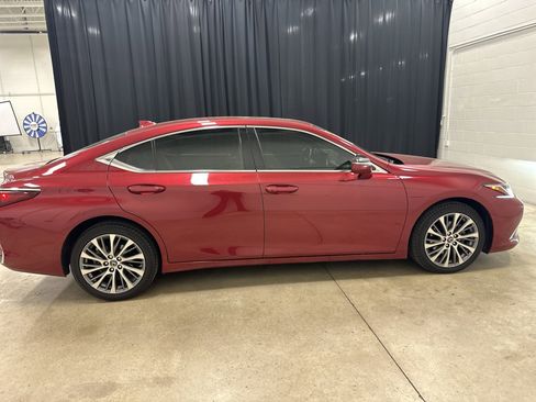 Used 2021 Lexus ES 250 w/ Premium Package AWD/4WD image 11