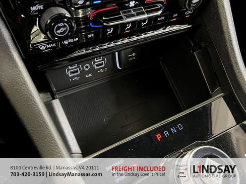 New 2025 Jeep Grand Cherokee Limited w/ Luxury Tech Group II image 32