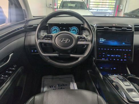 Certified 2022 Hyundai Tucson Limited w/ Cargo Package AWD/4WD image 14