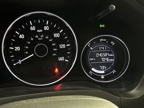 Used 2019 Honda HR-V LX image 23