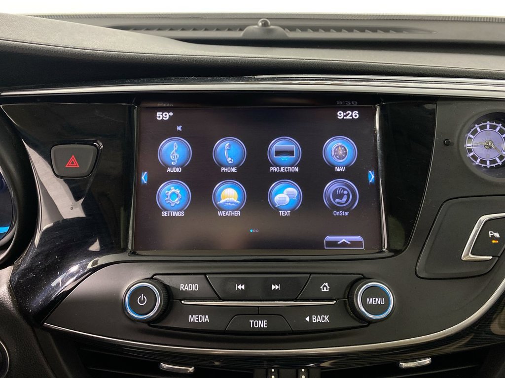 Used 2018 Buick Envision Essence FWD image 16