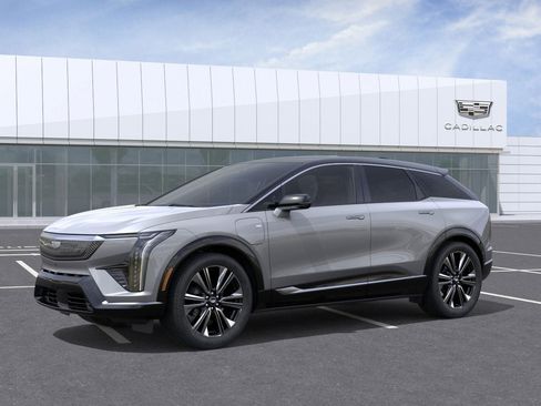 New 2026 Cadillac Optiq Luxury 2 image 2