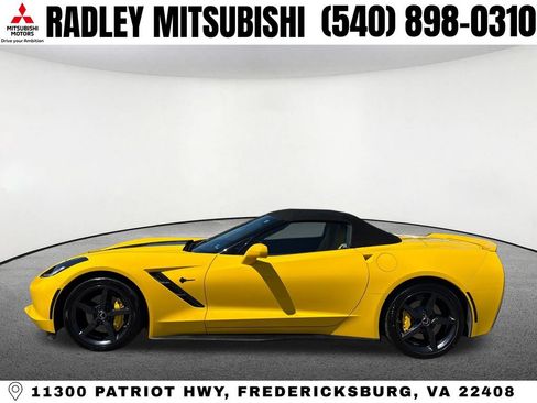 Used 2014 Chevrolet Corvette Stingray Convertible w/ 2LT Preferred Equipment Group RWD image 16
