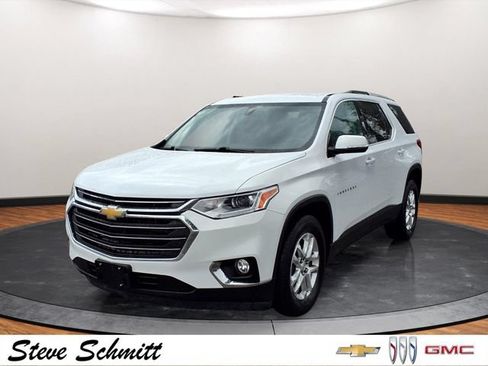 Used 2018 Chevrolet Traverse LT FWD image 1