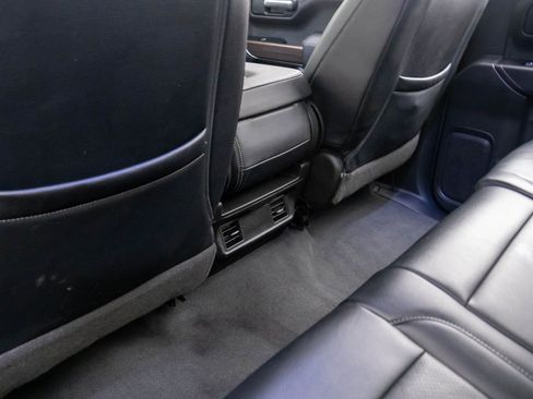 Used 2019 Chevrolet Silverado 1500 LT image 15