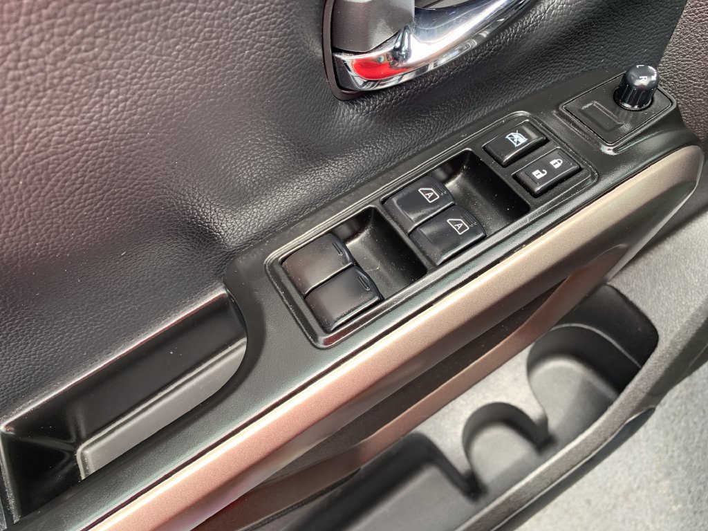 Certified 2024 Nissan Titan SV w/ SV Bronze Edition Package AWD/4WD image 20