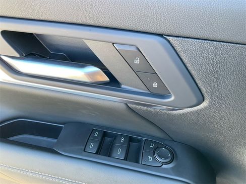 New 2026 GMC Terrain Elevation w/ Elevation Premium Package image 26