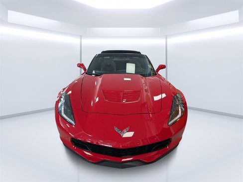 Used 2015 Chevrolet Corvette Z06 w/ 3LZ Preferred Equipment Group image 6