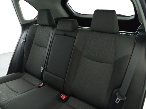 Used 2022 Toyota RAV4 XLE image 5