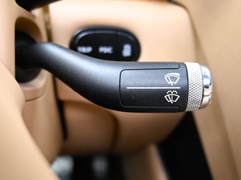 Used 2017 Bentley Continental GT image 87